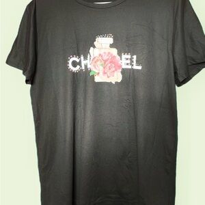 NWOT Black flower shirt with European Rhinestones XXL